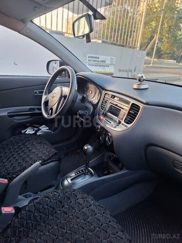 Kia Rio 2011, 140,000 km - 1.4 l - Bakı