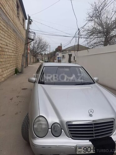 Mercedes E 270 1999, 560,000 km - 2.7 l - Bakı