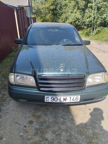 Mercedes C 180 1994, 590,000 km - 1.8 l - Qusar
