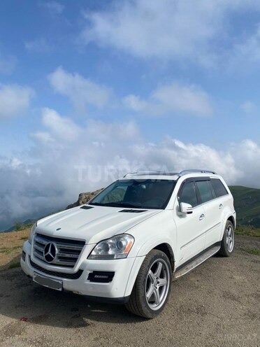 Mercedes GL 550 2008, 167,000 km - 5.5 l - Bakı