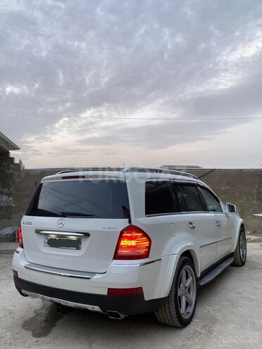 Mercedes GL 550 2008, 167,000 km - 5.5 l - Bakı
