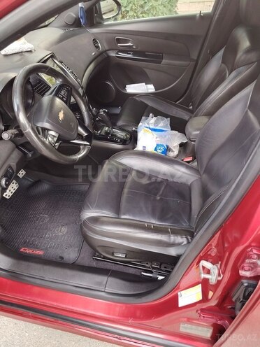 Chevrolet Cruze 2011, 29,000 km - 1.4 l - Yevlax