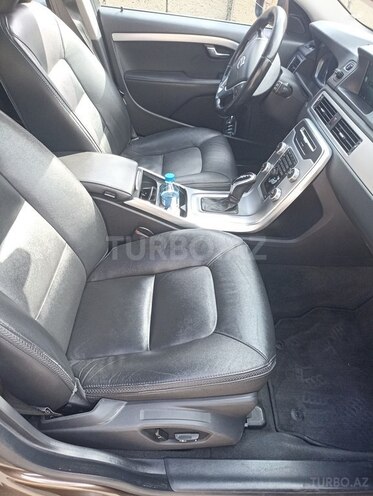Volvo  2014, 200,000 km - 3.0 l - Bakı