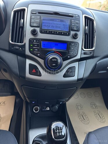 Hyundai i30 2010, 240,000 km - 1.6 l - Bakı