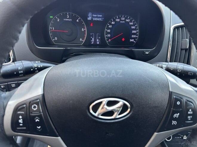 Hyundai i30 2010, 240,000 km - 1.6 l - Bakı