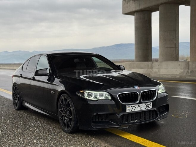 BMW 528 2011, 289,000 km - 2.0 л - Bakı