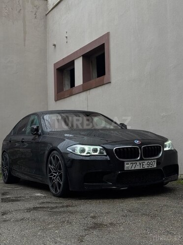 BMW 528 2011, 289,000 km - 2.0 л - Bakı