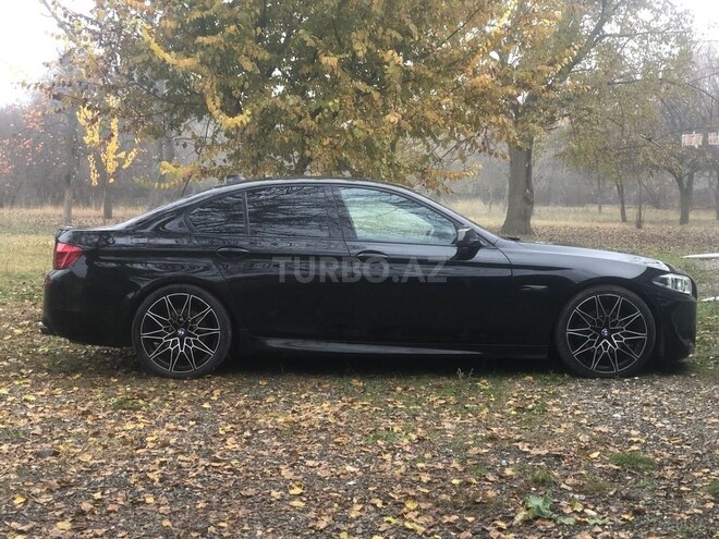 BMW 528 2011, 289,000 km - 2.0 л - Bakı
