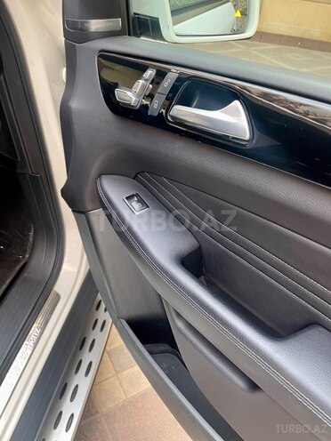 Mercedes GLE 400 4MATIC 2016, 99,000 km - 3.0 l - Bakı