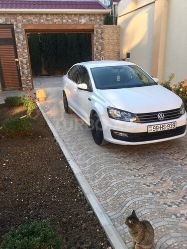Volkswagen Polo 2019, 85,000 km - 1.6 l - Bakı