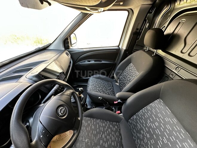 Opel Combo 2018, 175,000 km - 1.5 l - Bakı