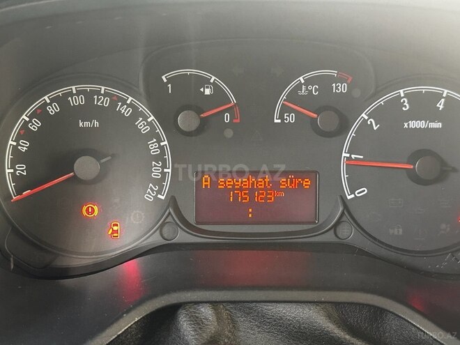 Opel Combo 2018, 175,000 km - 1.5 l - Bakı