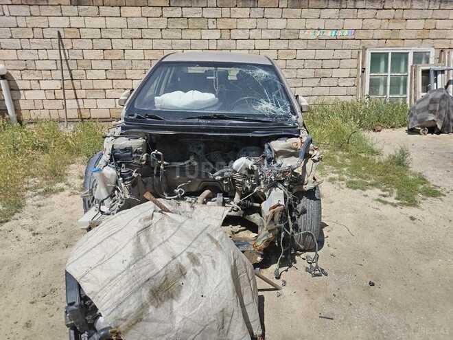 Hyundai Elantra 2010, 200,000 km - 2.0 l - Şirvan