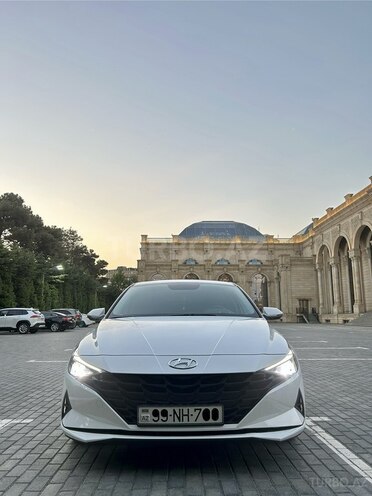 Hyundai Elantra 2022, 33,000 km - 1.6 l - Bakı
