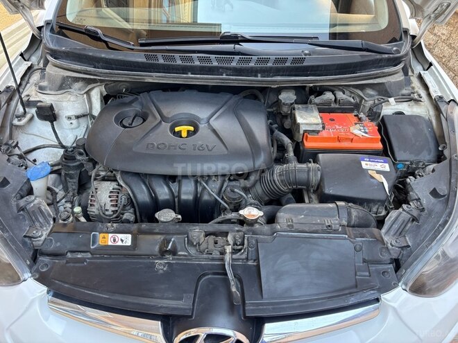 Hyundai Elantra 2014, 120,000 km - 1.8 л - Bakı