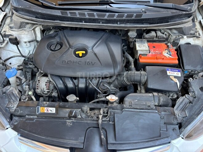 Hyundai Elantra 2014, 120,000 km - 1.8 л - Bakı