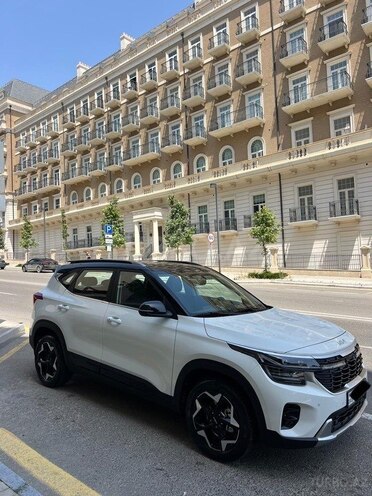 Kia Seltos 2023, 1,300 km - 2.0 l - Bakı