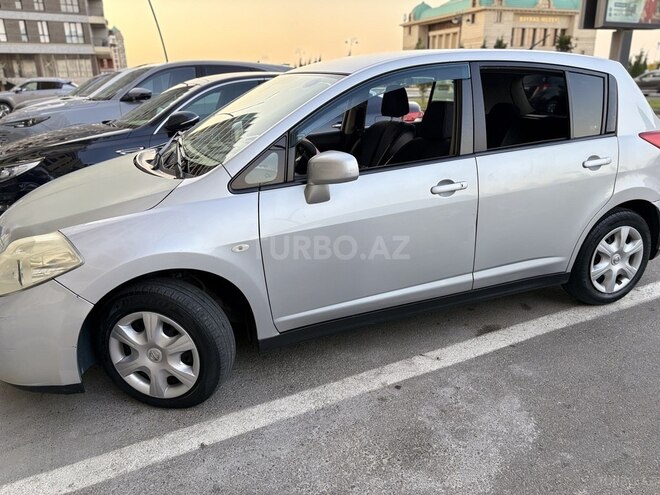 Nissan Tiida 2011, 137,000 km - 1.6 л - Bakı