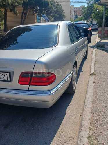 Mercedes E 240 1997, 422,391 km - 2.4 l - Bakı