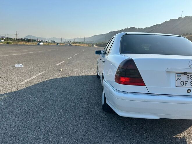 Mercedes C 240 1998, 420,000 km - 2.4 l - Bakı