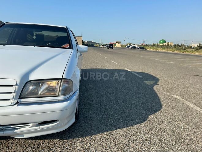 Mercedes C 240 1998, 420,000 km - 2.4 l - Bakı