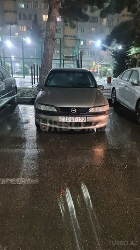 Opel Vectra 1996, 100,000 km - 1.8 l - Gəncə