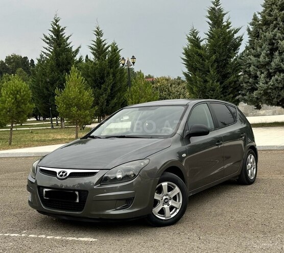 Hyundai i30 2010, 310,000 km - 1.6 l - Gəncə