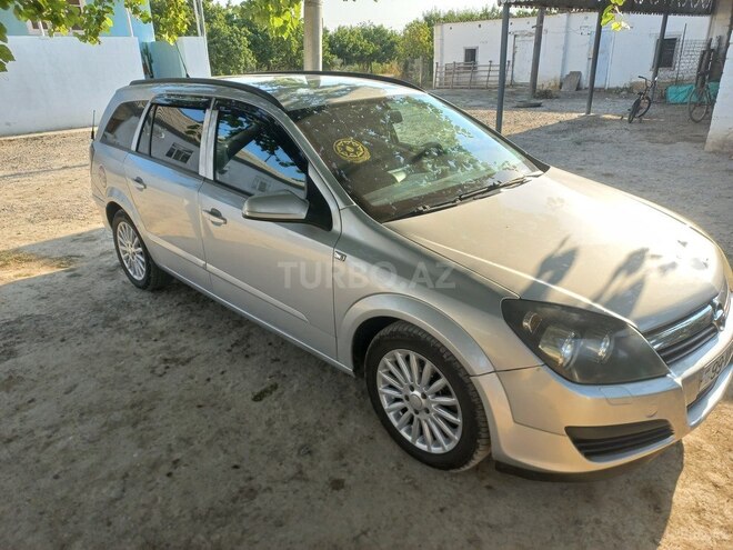 Opel Astra 2006, 400,000 km - 1.9 l - Hacıqabul