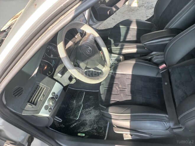 Opel Astra 2006, 400,000 km - 1.9 l - Hacıqabul