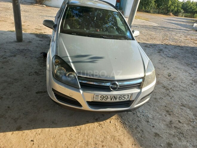 Opel Astra 2006, 400,000 km - 1.9 l - Hacıqabul