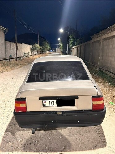 Opel Vectra 1992, 495,000 km - 1.6 l - Bakı