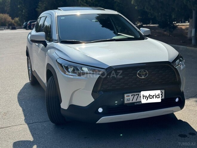 Toyota Corolla Cross 2025, 4,000 km - 2.0 л - Bakı