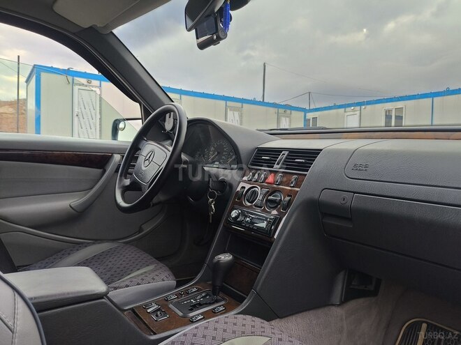 Mercedes C 180 1997, 500,000 km - 1.8 л - Sumqayıt