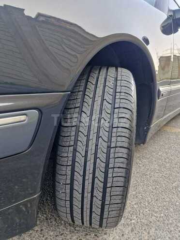 Mercedes E 280 1999, 244,490 km - 2.8 л - Bakı