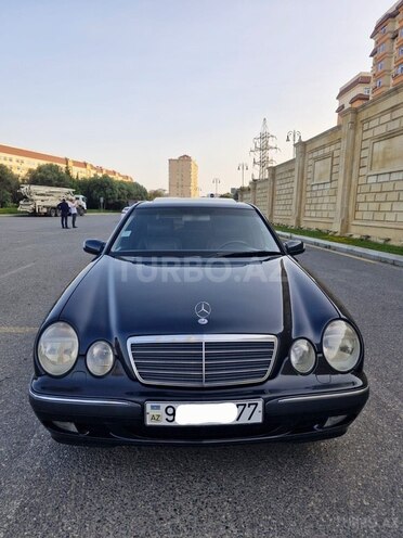 Mercedes E 280 1999, 244,490 km - 2.8 л - Bakı