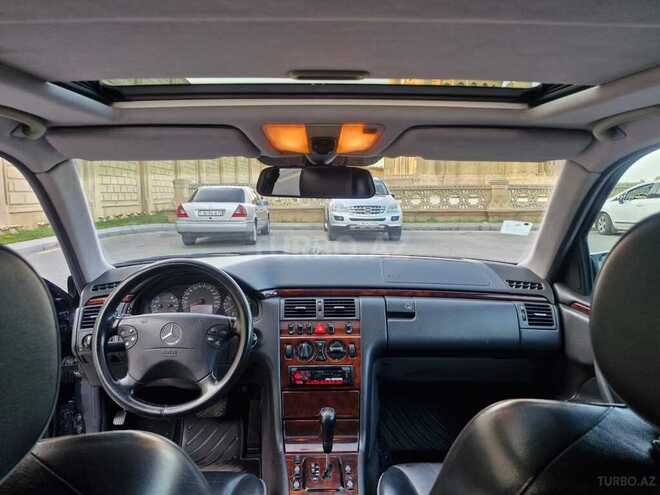 Mercedes E 280 1999, 244,490 km - 2.8 л - Bakı
