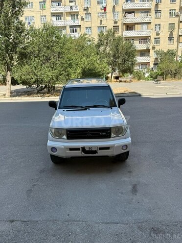 Mitsubishi Pajero io 1999, 395,847 km - 1.8 l - Bakı