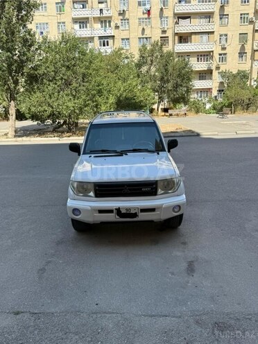 Mitsubishi Pajero io 1999, 395,847 km - 1.8 l - Bakı