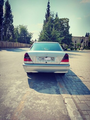 Mercedes C 200 1998, 346,468 km - 2.0 l - Bakı
