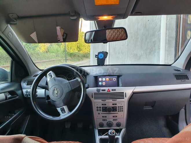 Opel Astra 2009, 243,916 km - 1.4 l - Şəmkir