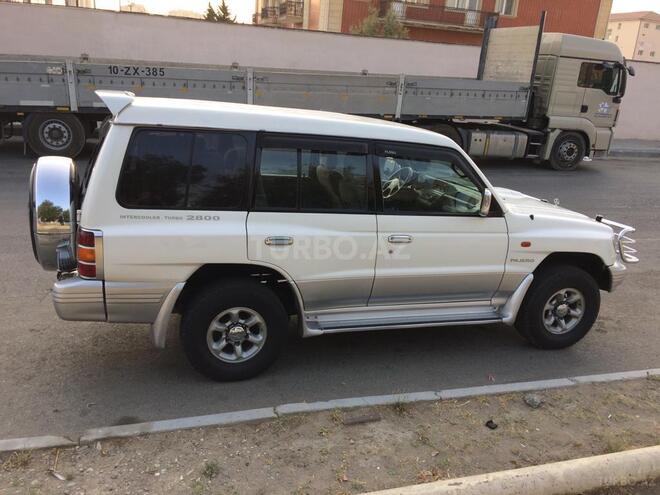 Mitsubishi Pajero 2000, 413,000 km - 2.8 l - Bakı