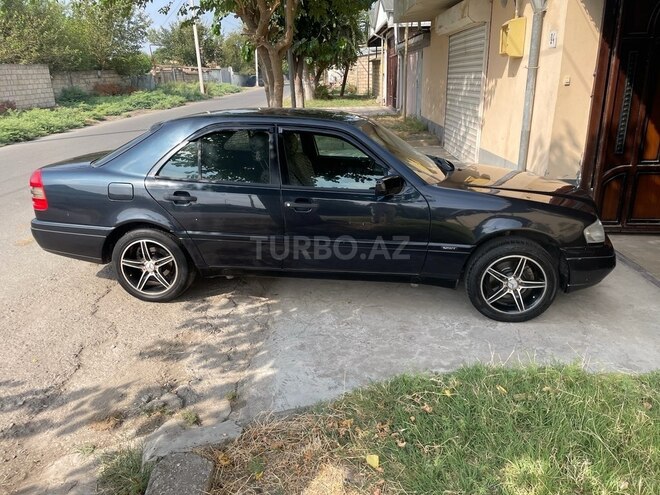 Mercedes C 180 1995, 336,000 km - 1.8 л - İmişli