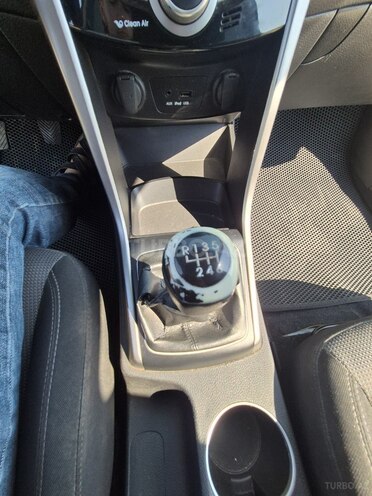 Hyundai i30 2013, 322,750 km - 1.6 л - Bakı