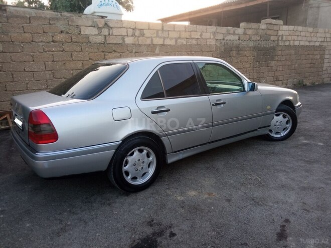 Mercedes C 180 1995, 255,321 km - 1.8 l - Bakı