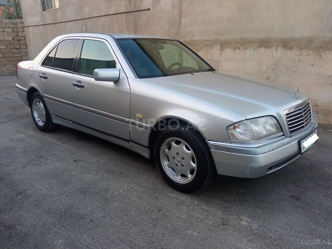 Mercedes C 180 1995, 255,321 km - 1.8 l - Bakı