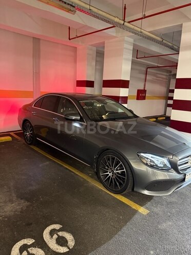 Mercedes E 220 d 2017, 105,000 km - 2.0 l - Bakı