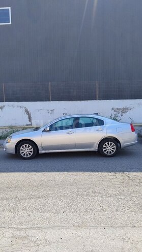 Mitsubishi Galant 2009, 290,000 km - 2.4 l - Bakı