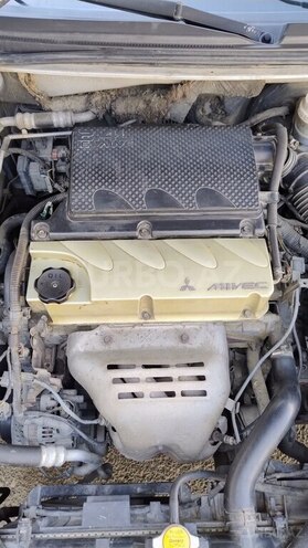 Mitsubishi Galant 2009, 290,000 km - 2.4 l - Bakı