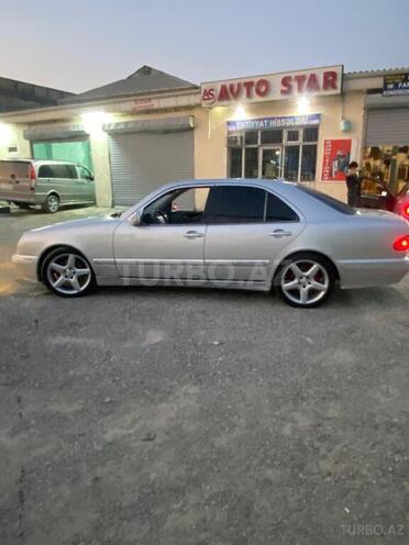 Mercedes E 270 2001, 456,000 km - 2.7 l - Bakı