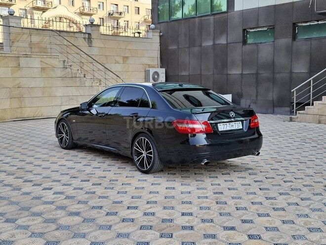 Mercedes E 220 d 2009, 325,468 km - 2.2 l - Gəncə